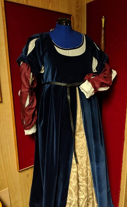 1495 CE Venetian (Italian)&nbsp;Gown